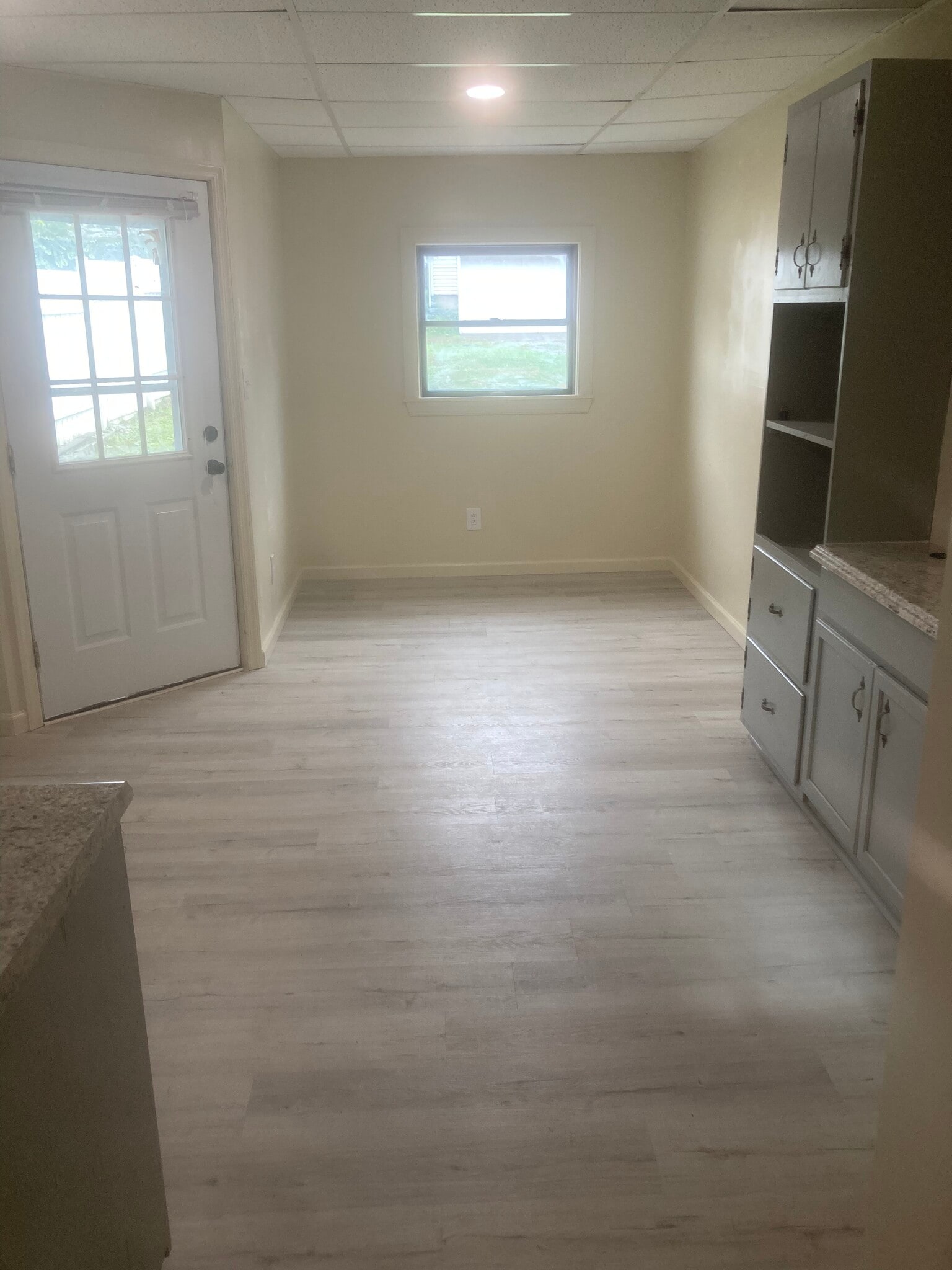 Kitchen5 - 533 Jackson Ave