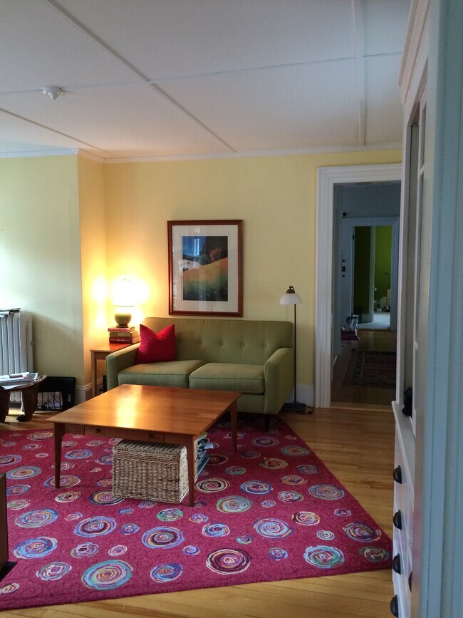 Living or dining - 10 Orchard St