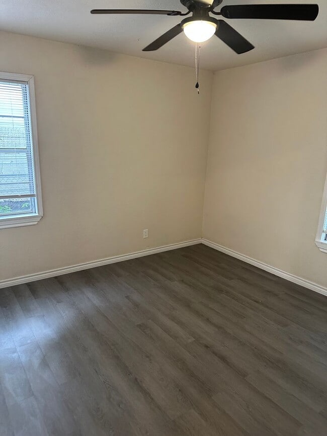 Building Photo - 2bd/1ba in Killeen Accepting Section 8