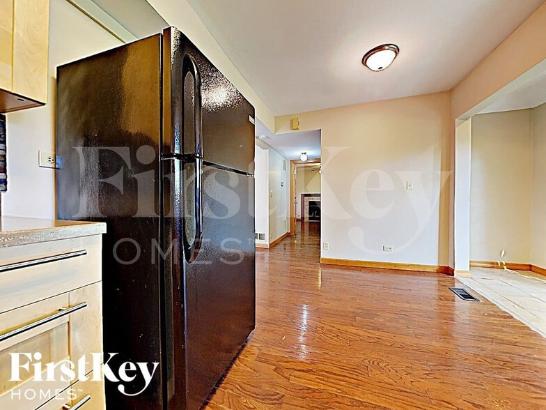 Building Photo - 2615 Moss Ln