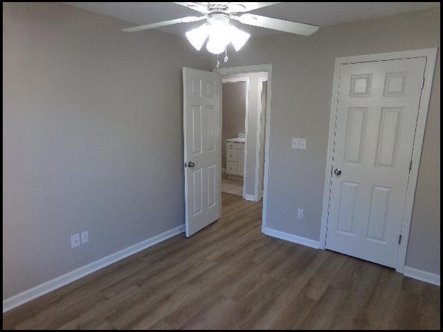 Building Photo - 455 Wisteria Dr
