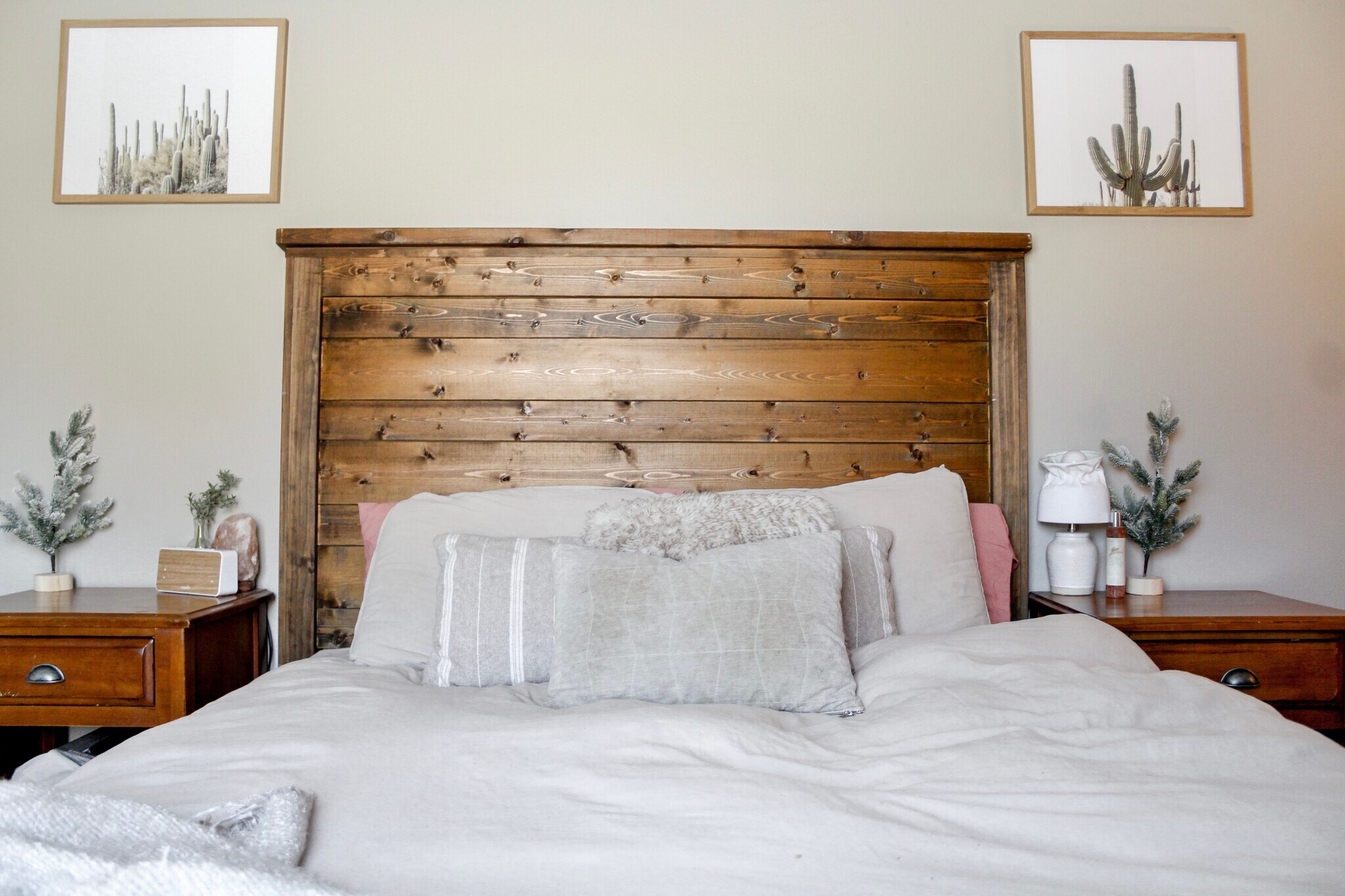 Building Photo - 1987 Palm Dr