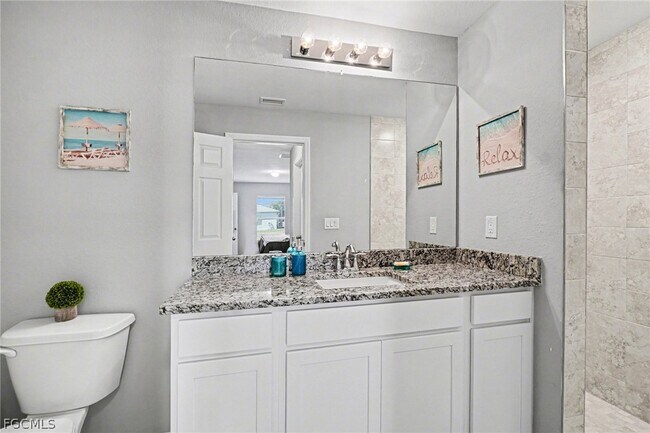 Building Photo - 3217 NW 3rd Ave