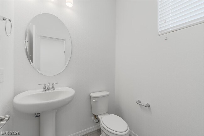 Building Photo - 7685 Vibrant Peak Ave