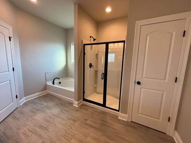 Building Photo - BRAND NEW 4 BEDROOM NORTH BOSSIER HOME