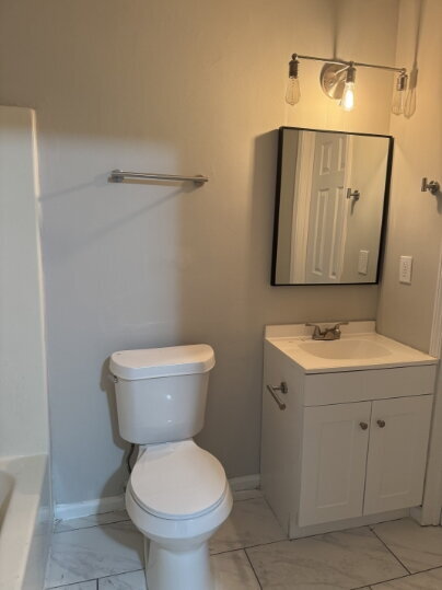 Building Photo - North Hall Duplex Available Immediately!
