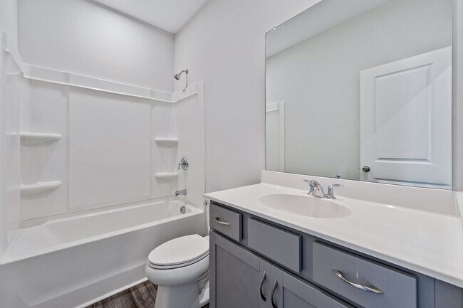 Building Photo - BRAND NEW Townhome located in Westside Ben...