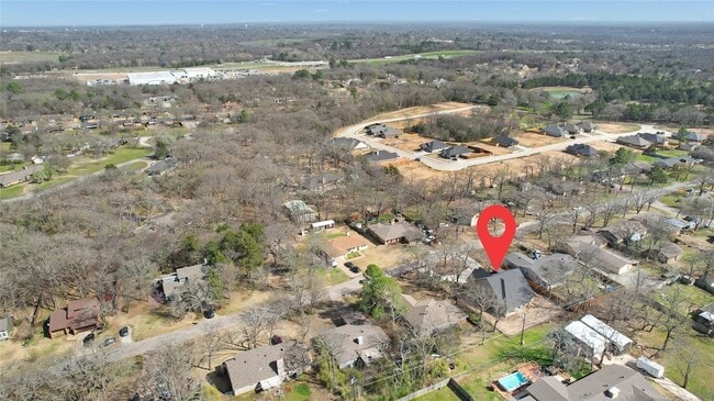 Building Photo - 797 Deleon St