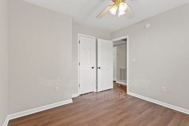 Building Photo - 412 John Sutherland Dr