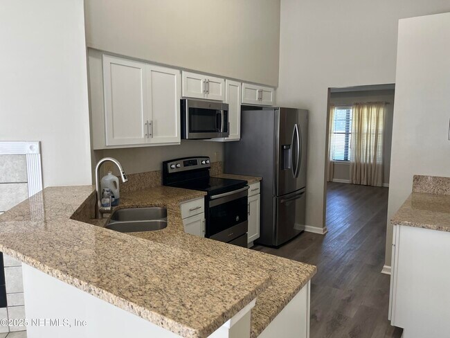 Building Photo - 410 Jax Estates Dr N