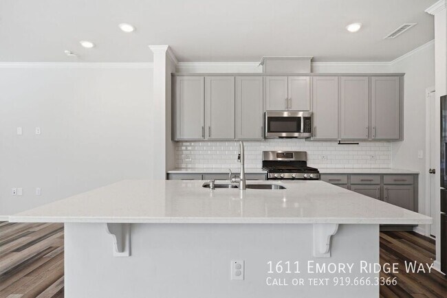 Building Photo - 1611 Emory Ridge Way