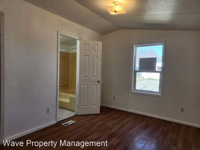 Building Photo - 3 br, 2 bath House - 261 Friar
