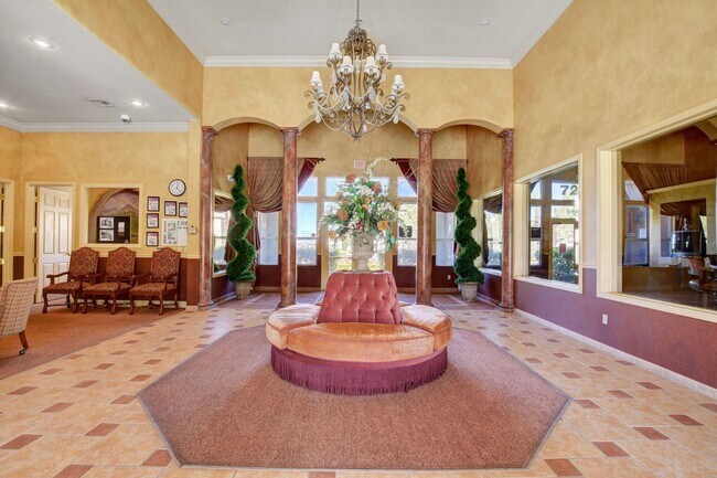 Building Photo - Charming 1 bedroom Condo with full size Ga...