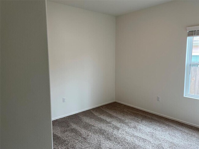 Building Photo - 7501 Ivy Trellis Trl