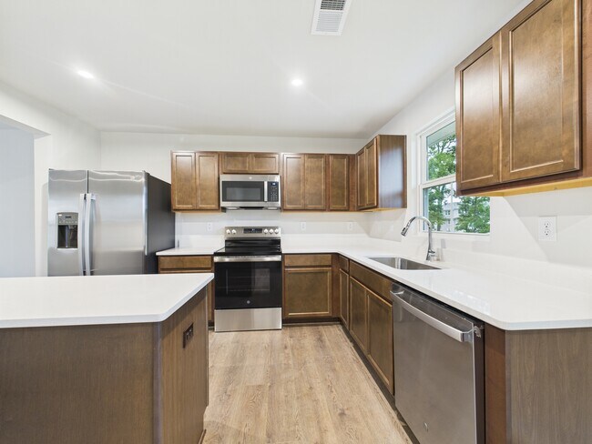 Building Photo - 6137 Carrick Bnd Ct