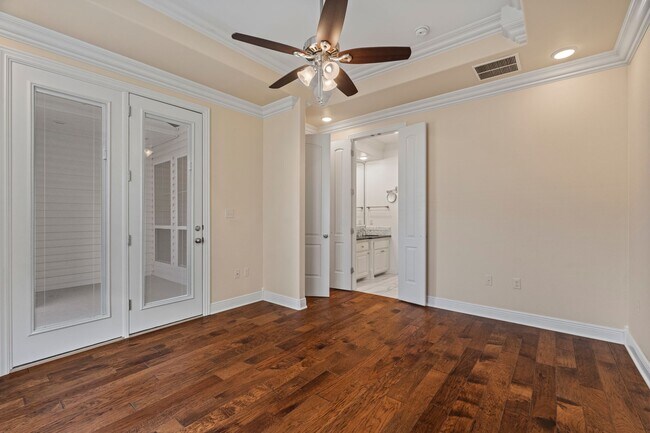 Building Photo - 17 Jeffrey Way