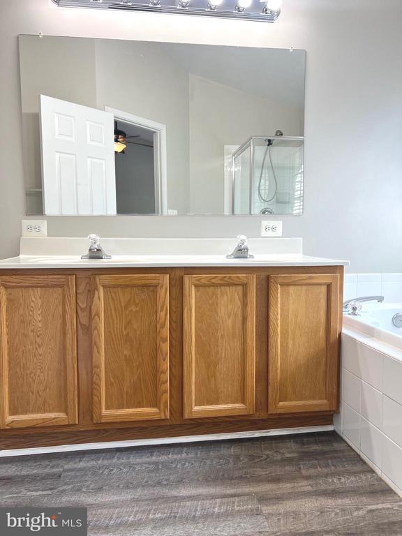 Building Photo - 15697 Palermo Terrace