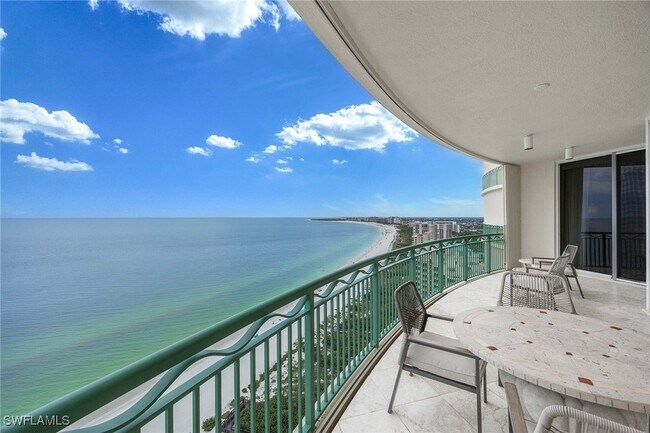 Building Photo - 940 Cape Marco Dr