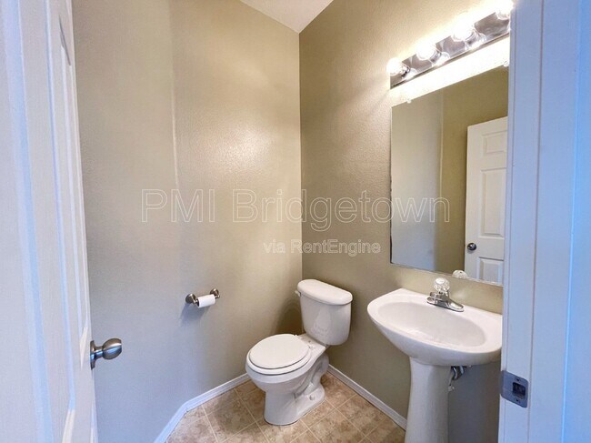 Building Photo - 6252 SW 182nd Terrace