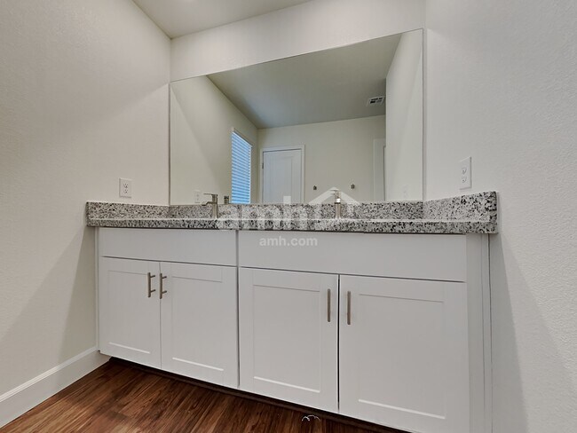 Building Photo - 85 Miners Reserve Ln