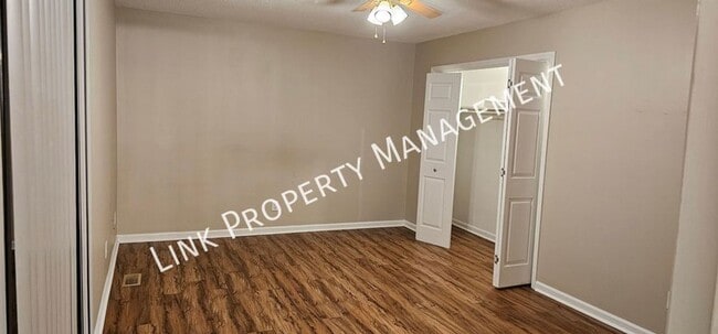 Building Photo - 7183 Holland Ln