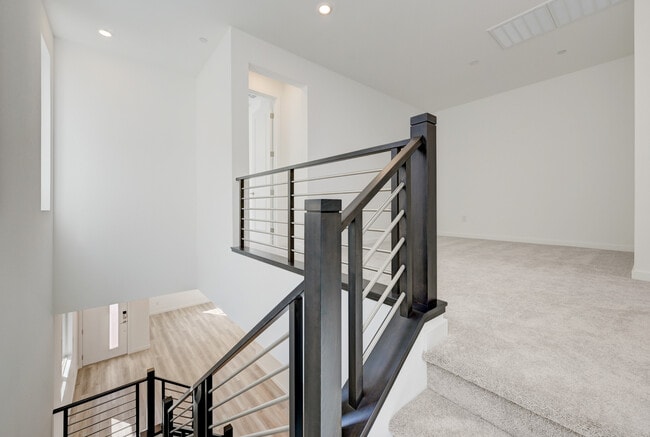 Building Photo - 1533 Melodic Lark Dr