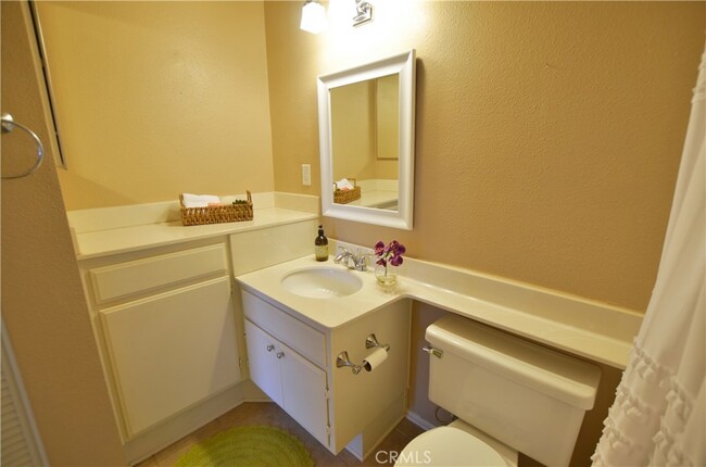 Building Photo - 97 Montara Dr