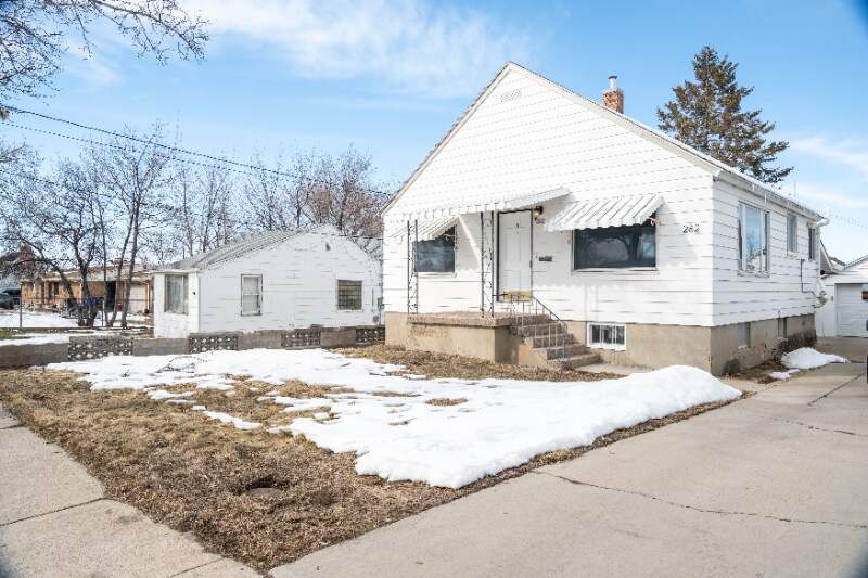 Primary Photo - 282 W Utah Ave