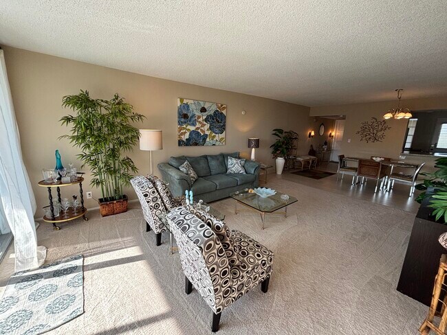 Building Photo - 2691 S Course Dr