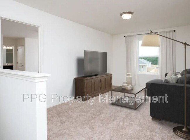 Building Photo - 20124 W Palo Verde Dr