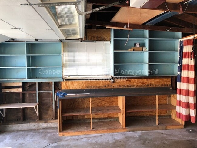 Building Photo - 20935 Conradi Ave