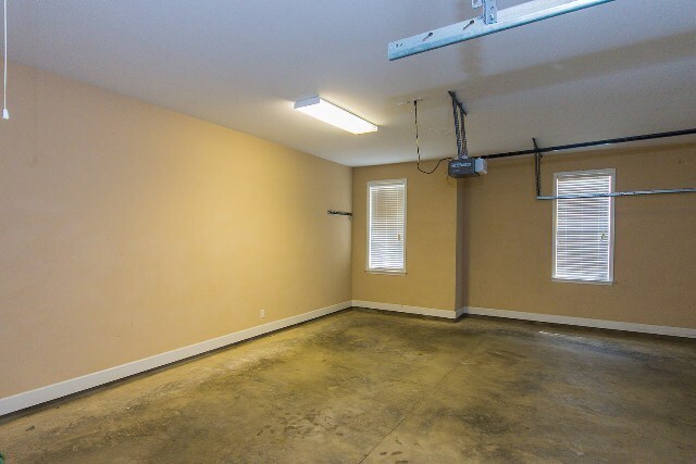 Building Photo - 9500 Helmsley Cir