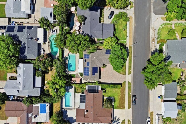 Building Photo - 23020 Haynes St