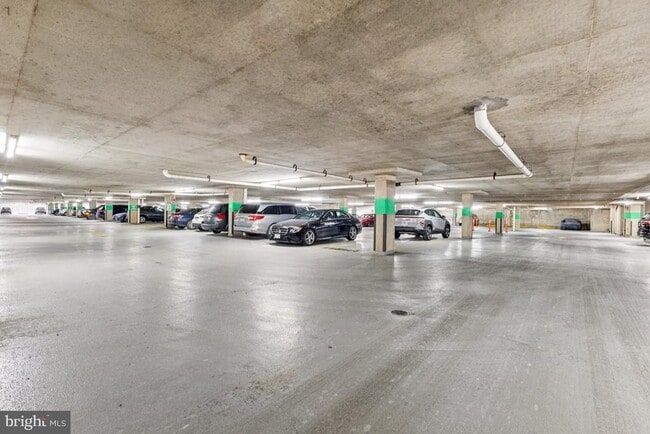 Building Photo - 5505 Seminary Rd