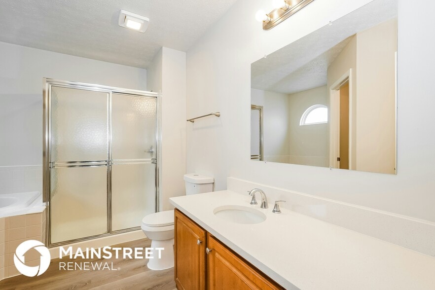 Building Photo - 1599 Covina Dr