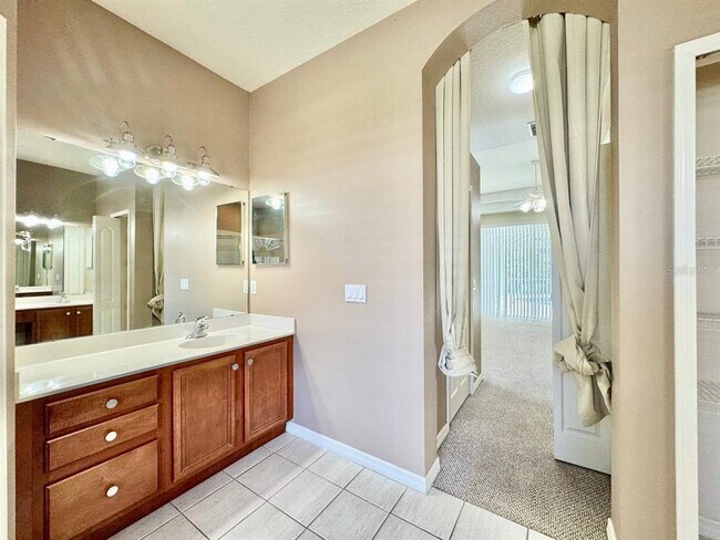 Building Photo - 14639 Coral Berry Dr