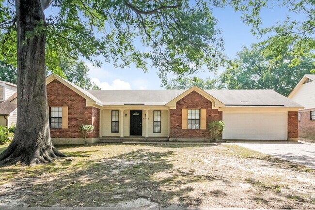 Building Photo - 4580 Blandford Dr