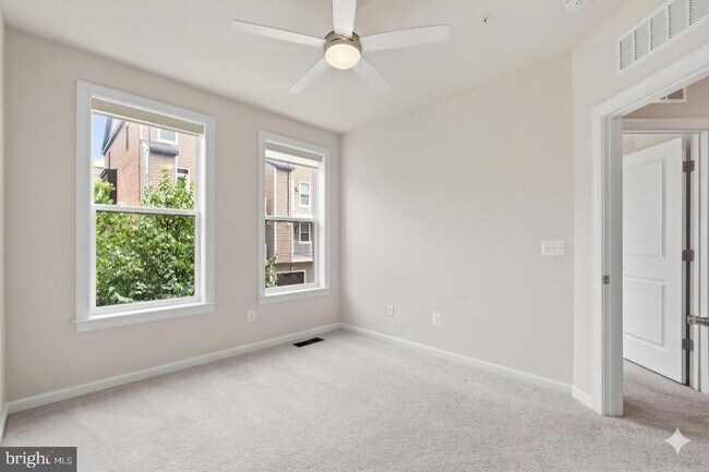 Building Photo - 45208 Lettermore Square