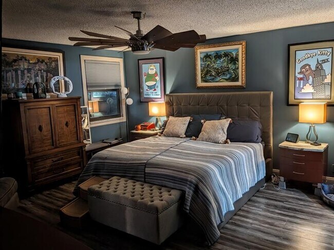 Building Photo - 2238 N Cypress Bend Dr