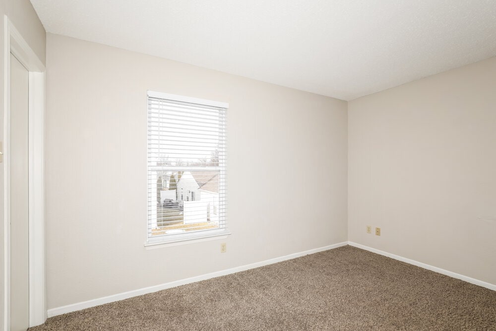 Building Photo - 12820 Freedom Dr