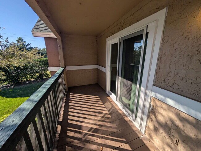 Building Photo - Spacious 3-Bed, 2-Bath Condo Oasis in Beautiful Suntree