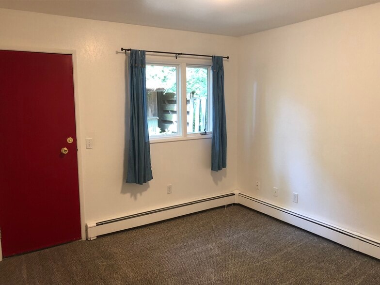 Bedroom - 239 W Cook Ave