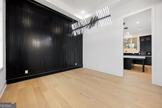 Building Photo - 1261 Glen Eagle Dr