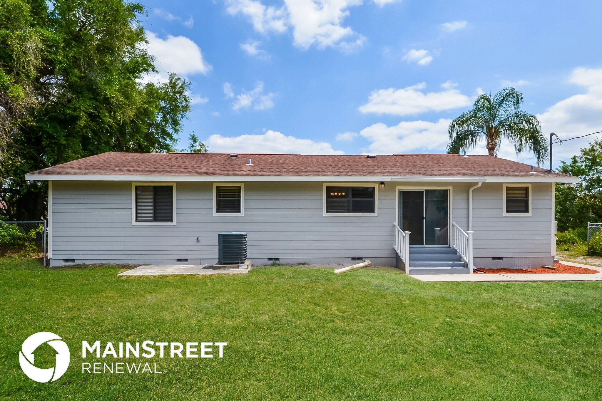 Building Photo - 1153 S Hartsdale St