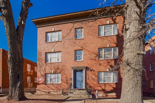 ***MOVE-IN SPECIAL*** Pet Friendly - Comp... - ***MOVE-IN SPECIAL***  Pet Friendly - Comp...