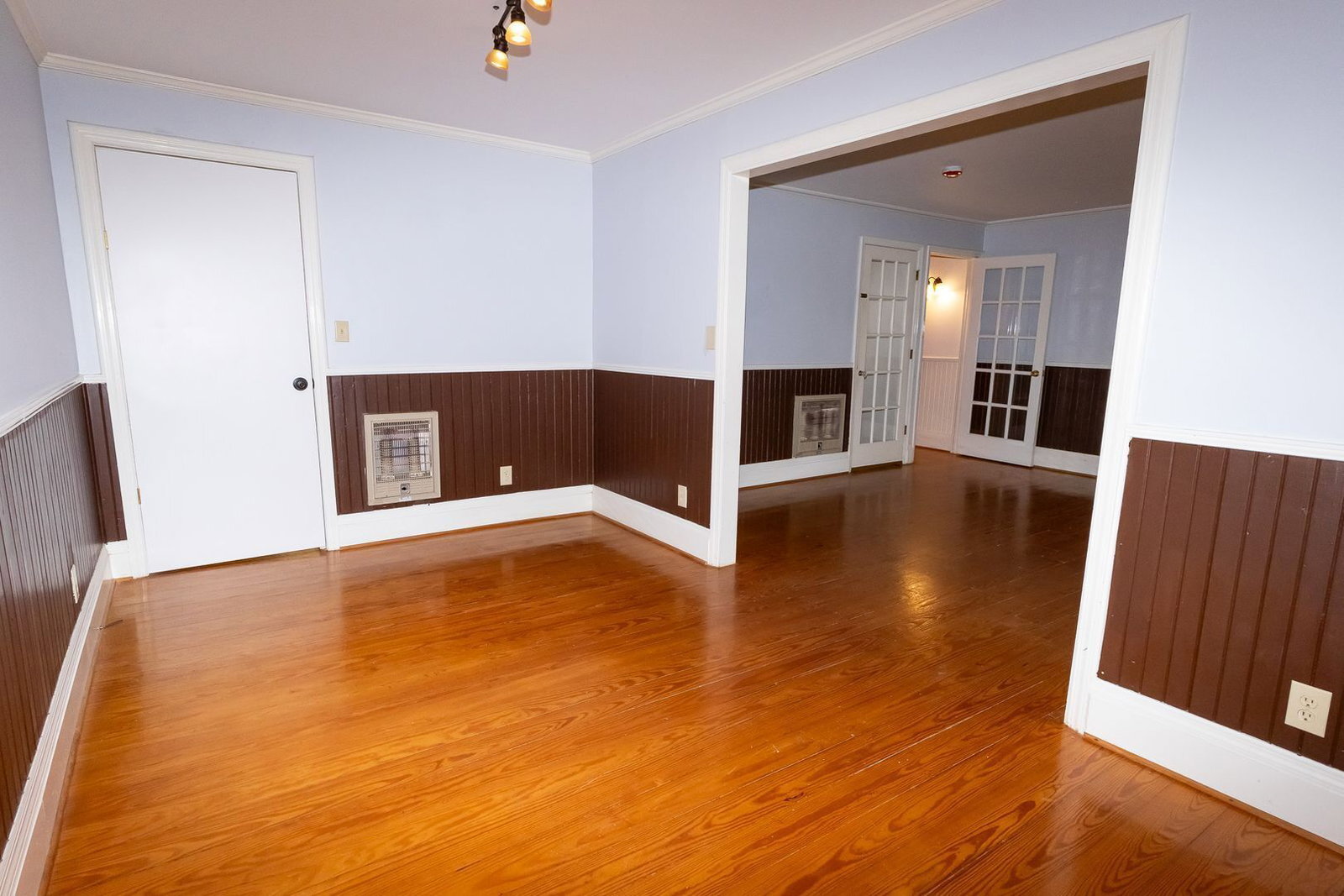 Building Photo - 3259 Ozark Cir