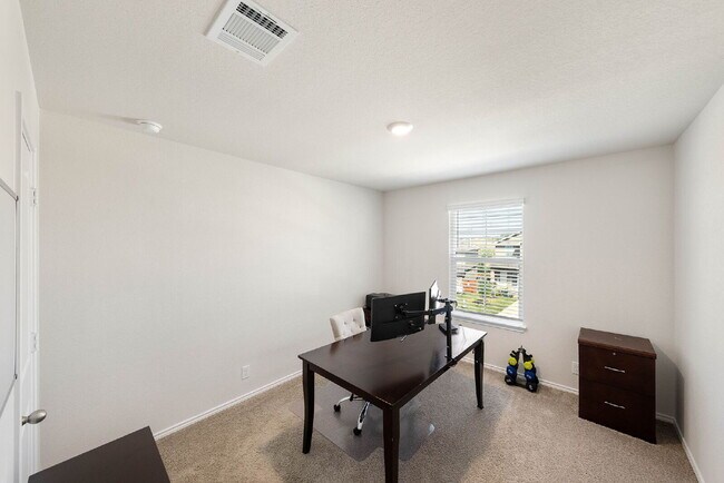 Building Photo - Want discounted utilities along with Free Rent? You came to the right place!