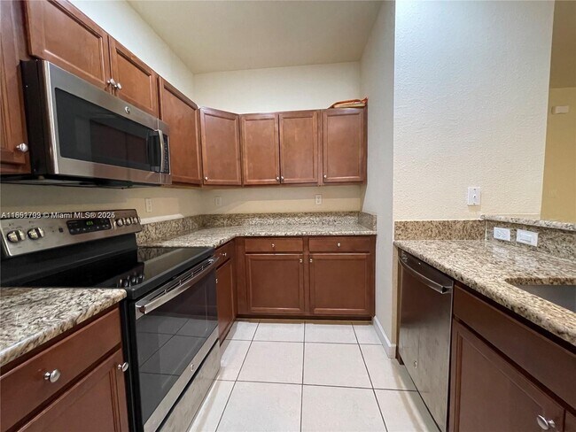 Building Photo - 17103 SW 96th St