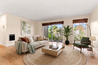 Building Photo - Modern Oakland Living: New Floors, Private Balcony, and Parking