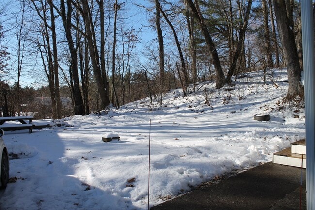 Building Photo - 192 Manchester St